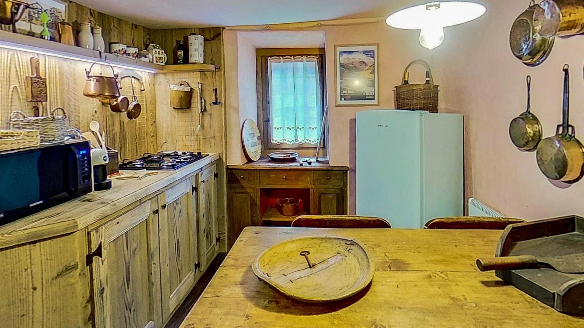 Ca' Scocc, Antica Casa Di Montagna In Valsesia Villa Mollia ภายนอก รูปภาพ